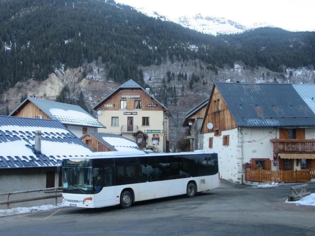 Chalet 1200 Saint-François-Longchamp Exterior photo